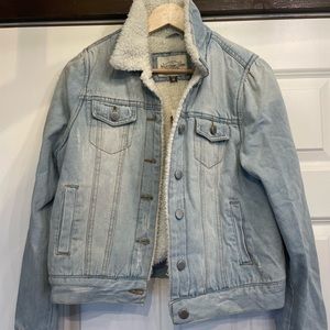 Womens Jean Jacket NWT Medium